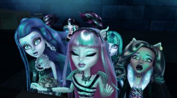  :  / Monster High: Haunted (2015)