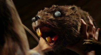 - / Zombeavers (2014)